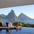 Breathtaking Infinity Swimming Pools Around The World